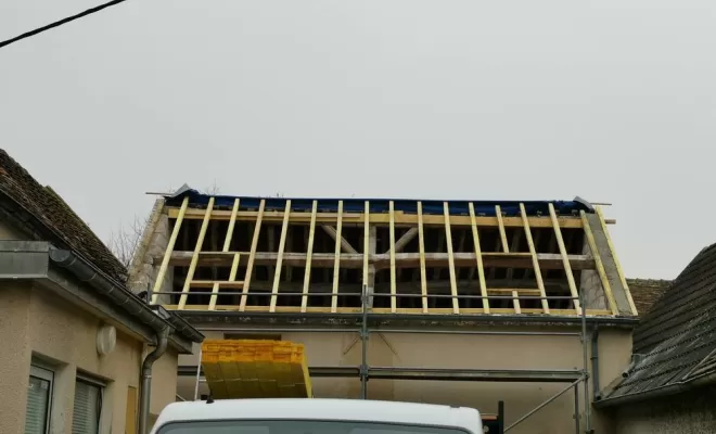 Pose de couverture, Pont-sur-Yonne, CLIPET CCEB