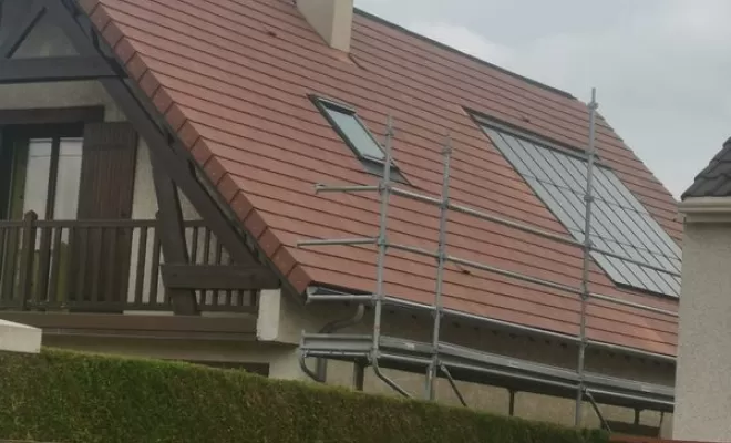 Pose de couverture, Pont-sur-Yonne, CLIPET CCEB